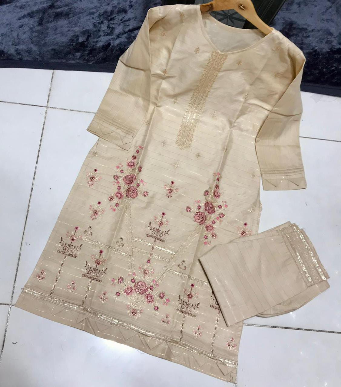 BINDI PV 2PC – Elegant Long Shirt Style | Most demanded Article✨