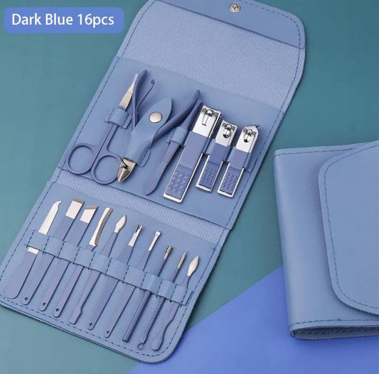 Manicure & Pedicure Grooming Kit - 16 Pcs