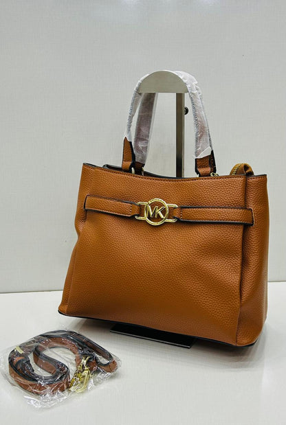 Stylish Women’s Shoulder Bag – Trendy & Spacious Everyday Handbag
