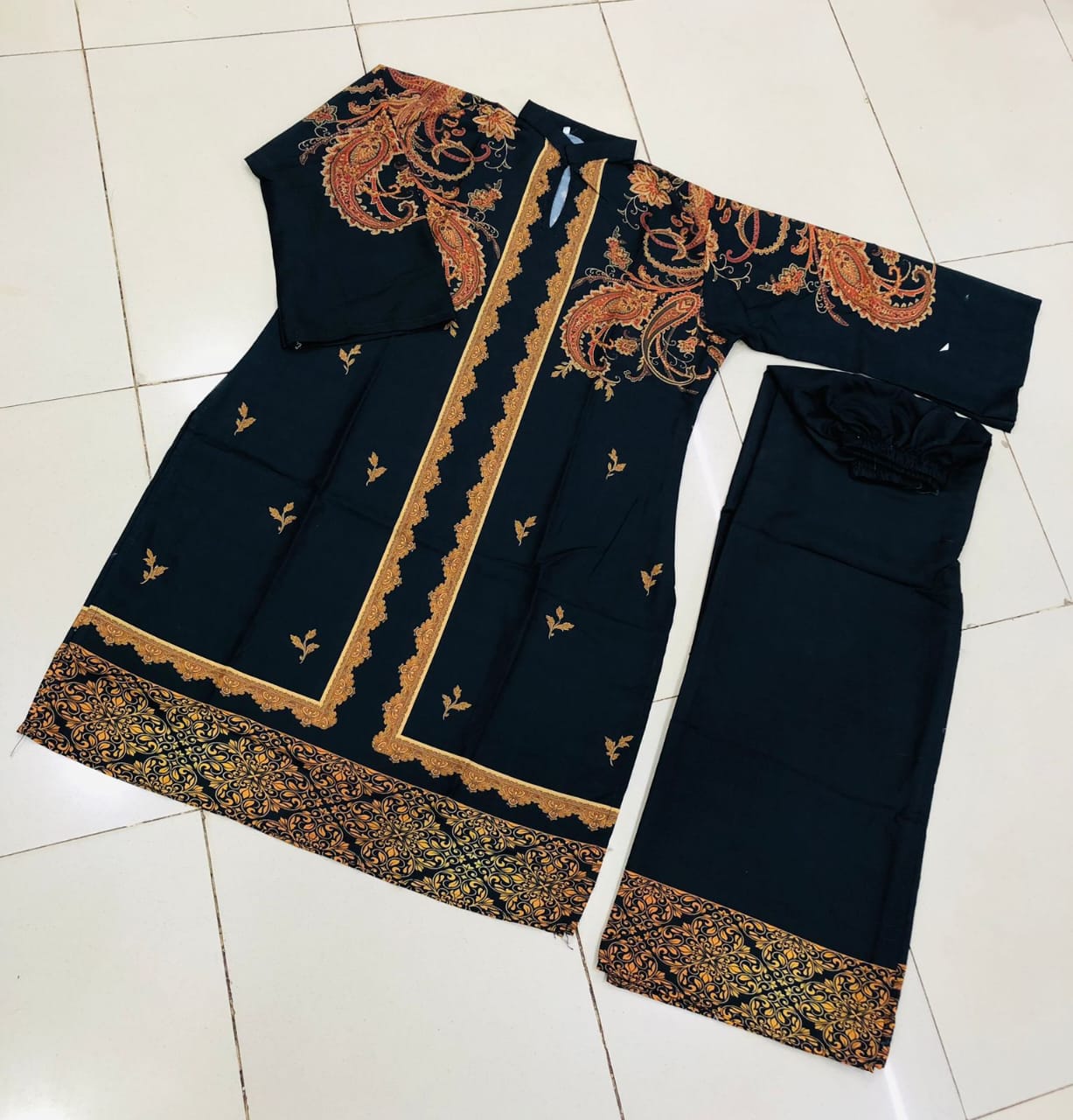 2Pc Digital Print Suit – Stylish Shirt & Bell Bottom Set for Women