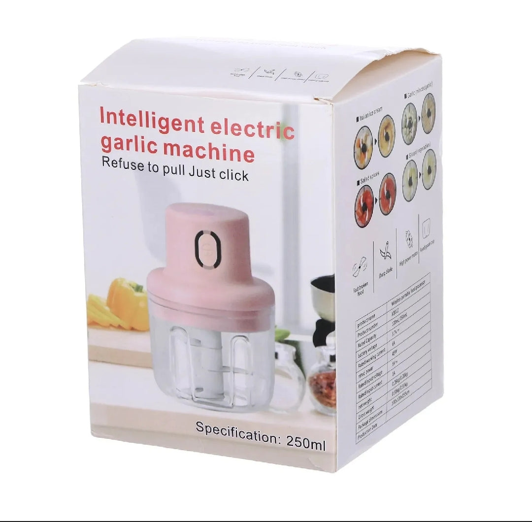 Intelligent Electric Garlic Chopper 250ml – USB Rechargeable Mini Food Processor for Garlic, Vegetabless & Nuts